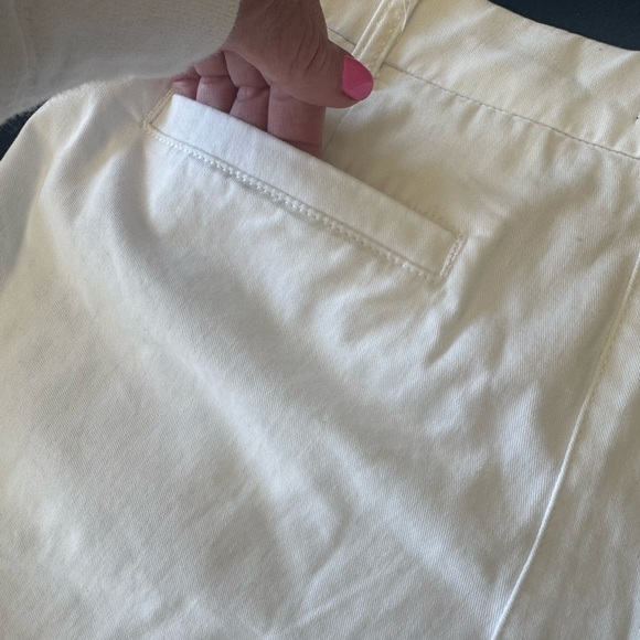 Re-imagined by J.CREW white chinos w/ strectch🤍cute comfy classics-zoom in 4more - Picture 10 of 14